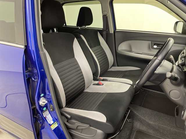 ダイハツ キャスト アクティバ G SAⅡ 岐阜県 2016(平28)年 4.2万km ディープブルークリスタルマイカ カロッツェリアディスプレイオーディオ/　(AppleCarPlay/Bluetooth/CD/DVD/USB)/バックカメラ/スマートアシスト/　・衝突軽減ブレーキ/　・車線逸脱警報/LEDヘッドライト/オートライト/革巻きステアリング/純正アルミホイール/フロアマット/ドライブレコーダー/ETC/オートリトラミラー