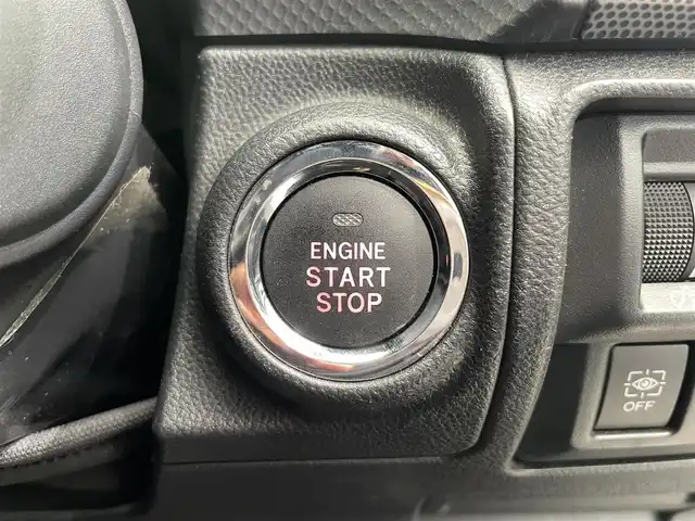 スバル フォレスター ハイブリッド アドバンス 鹿児島県 2020(令2)年 4.4万km クリスタルホワイトP アラウンドビューモニター/ナビ/　・Bluetooth接続/　・CD/DVD再生/　・フルセグTV/　・HDMI接続/ブラインドスポットモニター/オートビークルホールド/運転席助手席パワーシート/ドライブレコーダー/ETC/電動パーキングブレーキ/ステアリングヒーター/デジタルインナーミラー/オートワイパー/本革巻きステアリング/運転席シートメモリー/ルーフレール/クルーズコントロール/純正フロアマット/電動リアゲート