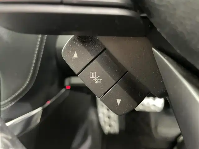 スバル フォレスター ハイブリッド アドバンス 鹿児島県 2020(令2)年 4.4万km クリスタルホワイトP アラウンドビューモニター/ナビ/　・Bluetooth接続/　・CD/DVD再生/　・フルセグTV/　・HDMI接続/ブラインドスポットモニター/オートビークルホールド/運転席助手席パワーシート/ドライブレコーダー/ETC/電動パーキングブレーキ/ステアリングヒーター/デジタルインナーミラー/オートワイパー/本革巻きステアリング/運転席シートメモリー/ルーフレール/クルーズコントロール/純正フロアマット/電動リアゲート