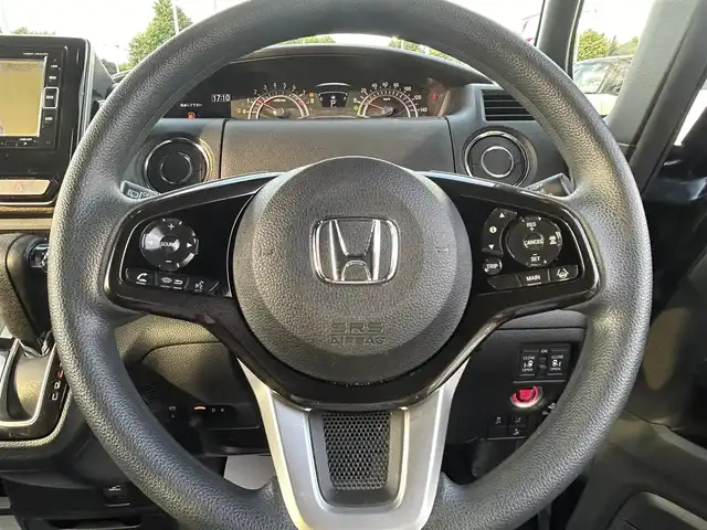 ホンダ Ｎ ＢＯＸ カスタム G L ホンダセンシング 栃木県 2018(平30)年 7.3万km クリスタルブラックパール ホンダセンシング/ディーラーナビ（Gathars)/フルセグTV/Bluetooth/iPod/USB/CD/DVD/レーダークルーズコントロール/両側パワースライドドア/バックモニター/ETC/LDA/PCS/AAC/LEDヘッドライト/プッシュスタート
