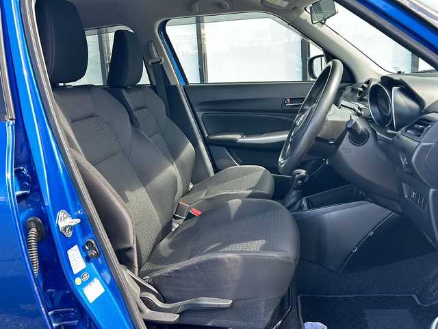 スズキ スイフト XG LTD 山形県 2019(令1)年 3.9万km スピーディーブルーM 禁煙車/4WD/横滑り防止装置/純正ナビ/（Bluetooth/CD/DVD/フルセグ)/バックカメラ/DN席シートヒーター/ビルトインETC/社外AW/純正フロアマット/社外AWスタッドレス(175/65/R14・6mm)4本積載/電動格納ミラー/スマートキー/ドアバイザー/記録簿/取扱説明書
