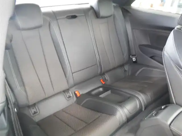 アウディ Ａ５ 2．0TFSIクワトロ スポーツ 東京都 2018(平30)年 4.5万km グレイシアホワイトメタリック 保証書・取説あり/Sラインパッケージ/バーチャルコックピット/パドルシフト/純正ナビ・TV・DVD/　BLUETOOTH・全方位カメラ/　ビルトインETC/ドライブレコーダー/アウディプレセンス/　レーダークルーズ/　ブラインドスポット/　前後 PDC・レーンキープアシスト/黒革シート/　パワーシート・シートヒーター/スマートキー×2個