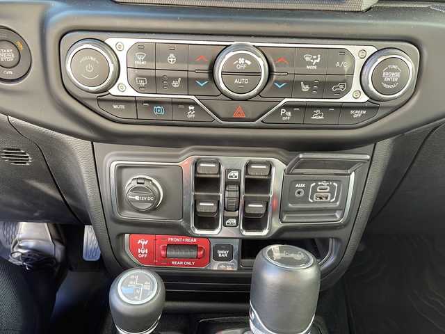 クライスラー・ジープ ジープ ラングラー アンリミテッド ルビコン 4xe 神奈川県 2023(令5)年 1.5万km ブラック ワンオーナー/左ハンドル/４WD/純正ナビ（AM/FM/USB/AUX/BT/フルセグTV)/全方位カメラ/前後ドライブレコーダー/ETC2.0/レーダークルーズコントロール/パーキングセンサー/ヒルスタート/ブラインドスポットモニター/ステアリングスイッチ/衝突軽減システム/横滑り防止装置/ソフトトップ/ステアリングヒーター/ミラーヒーター/黒革シート/D/N席シートヒーター/純正アルミホイール/純正フロアマット/ISOFIX/オートライト/スペアキー×１/保証書/取扱説明書