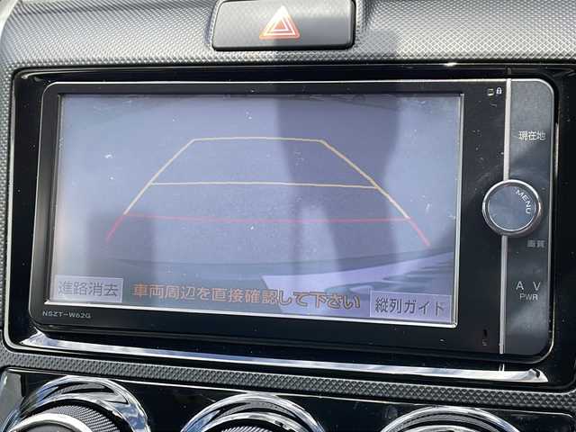 トヨタ カローラ フィールダー 1．5X 山形県 2014(平26)年 7.4万km ブラックマイカ 禁煙車/ワンオーナー/横滑り防止装置/純正ナビ(AM/FM/CD/DVD/BT/AUX)/フルセグTV/バックカメラ/ETC/エンジンスターター/純正ドアバイザー/純正フロアマット/電動格納ミラー/純正鉄チンホイール/社外AW付ノーマルタイヤ車載