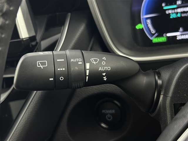 トヨタ カローラ クロス ハイブリッド Z 愛知県 2024(令6)年 2.1万km アティチュードブラックマイカ 衝突被害軽減ブレーキ/フルセグテレビ/ディスプレイオーディオ/AppleCarPlay/AndoroidAuto/Bluetooth接続/ビルトインETC2.0/バックカメラ/ガラスルーフ/シートヒーター（運転席・助手席）/クルーズコントロール（追従有）/純正アルミホイール18インチ/LEDヘッドライト/パワーシート（運転席）/ルーフレーフ/フルエアロ（モデリスタ）/オートライト/オートマチックハイビーム/スマートキー/プッシュスタート