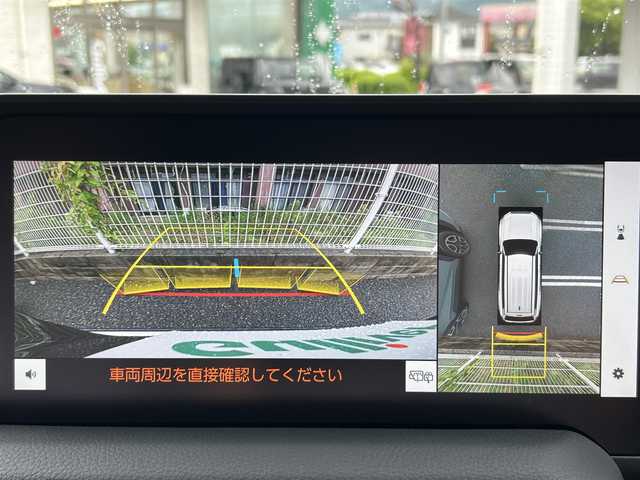 トヨタ ランドクルーザー ２５０ ZX 福岡県 2024(令6)年 0.6万km ブラック ワンオーナー/ムーンルーフ/JBLサウンド/純正12インチディスプレイオーディオ/　（Bluetooth/フルセグTV/ナビ）/フロント/サイド/バックカメラ/パノラミックモニター/トヨタセーフティーセンス/・プリクラッシュセーフティセンス/・アドバンスドドライブ/・レーントレーシングアシスト/・レーンディバーチャーアラート/・レーダークルーズコントロール/・アダプティブハイビームシステム/・オートマチックハイビーム/・ロードサインアシスト/・ドライバー異常時対応システム/・プロアクティブドライビングアシスト/・発進遅れ告知機能/・緊急時操舵支援/・フロントクロストラフィックアラート/・レーンチェンジアシスト/クリアランスソナー/ブラインドスポットモニター/センター/リアデフロック/ヘッドランプクリーナー/純正20インチAW/パワーバックドア/ルーフレール/茶色レザーシート/パワーシート/エアーシート/シートヒーター（全席）/ポジションメモリ/ステアリングヒーター/ヘッドアップディスプレー/置くだけ充電/ETC2/0/純正前後録画機能付きデジタルインナーミラー