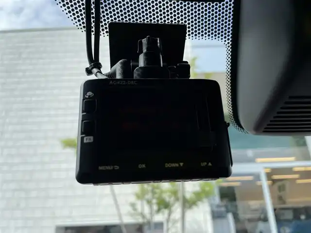 ホンダ Ｎ ＯＮＥ オリジナル 石川県 2020(令2)年 0.7万km フレームレッド 純正ディスプレイオーディオ/ワンセグTV/バックカメラ/LEDヘッドライト/ETC/ドライブレコーダー/ホンダセンシング/レーダークルーズ/専用ホイール/スマートキー/プッシュスタート/電動ミラー/保証書/スペアキー