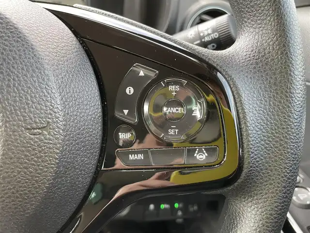 ホンダ Ｎ ＯＮＥ オリジナル 石川県 2020(令2)年 0.7万km フレームレッド 純正ディスプレイオーディオ/ワンセグTV/バックカメラ/LEDヘッドライト/ETC/ドライブレコーダー/ホンダセンシング/レーダークルーズ/専用ホイール/スマートキー/プッシュスタート/電動ミラー/保証書/スペアキー