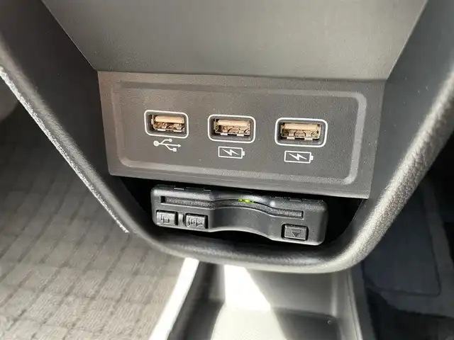 ホンダ Ｎ ＯＮＥ オリジナル 石川県 2020(令2)年 0.7万km フレームレッド 純正ディスプレイオーディオ/ワンセグTV/バックカメラ/LEDヘッドライト/ETC/ドライブレコーダー/ホンダセンシング/レーダークルーズ/専用ホイール/スマートキー/プッシュスタート/電動ミラー/保証書/スペアキー