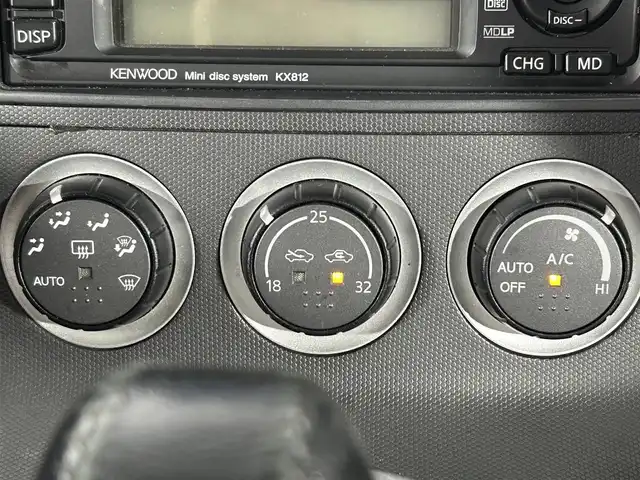 日産 フェアレディ Ｚ 佐賀県 2002(平14)年 12.1万km スパークリングシルバー 純正ナビ/CD/DVD/社外7インチナビ/パワーステアリング/パワーウィンドウ/オートエアコン/ドライブレコーダー/ETC/レーダー探知機/純正フロアマット/純正アルミホイール/ABS/Wエアバック/LEDヘッドライト/ステアリングスイッチ/TCS