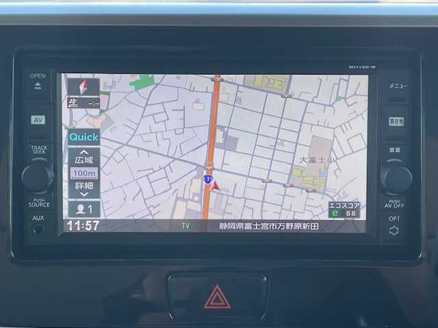日産 デイズ ルークス X 静岡県 2017(平29)年 4万km ブラック ●純正ナビ/(フルセグ/CD/Bluetooth/AUX/iPod)/(MJ116D-W)/●全方位カメラ/●インテリジェントエマージェンシーブレーキ/●ステアリングスイッチ/●ドアバイザー/●レベライザー/●スマートキー/●プッシュスタート/●純正フロアマット/●純正ホイールカバー/●ダブル＋サイドSRS＋ABS