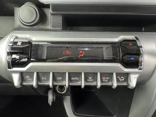 スズキ クロスビー HYBRID MX 愛知県 2018(平30)年 5.1万km スーパーブラックパール 3トーンコーディネート スズキ純正パナソニック製7インチメモリナビ/　・CD/DVD/BT/フルセグ/ステアリングリモコン/パドルシフト/MTモード/デュアルセンサーブレーキサポート/　・衝突軽減システム/全方位カメラ/レーンキープアシスト/ウォークスルー/フルフラットシート/純正フロアマット/エアバック/　・運転席/助手席/サイド/カーテン/スマートキー/スペアキー