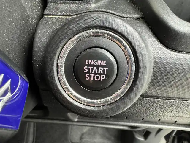 スズキ クロスビー HYBRID MX 愛知県 2018(平30)年 5.1万km スーパーブラックパール 3トーンコーディネート スズキ純正パナソニック製7インチメモリナビ/　・CD/DVD/BT/フルセグ/ステアリングリモコン/パドルシフト/MTモード/デュアルセンサーブレーキサポート/　・衝突軽減システム/全方位カメラ/レーンキープアシスト/ウォークスルー/フルフラットシート/純正フロアマット/エアバック/　・運転席/助手席/サイド/カーテン/スマートキー/スペアキー