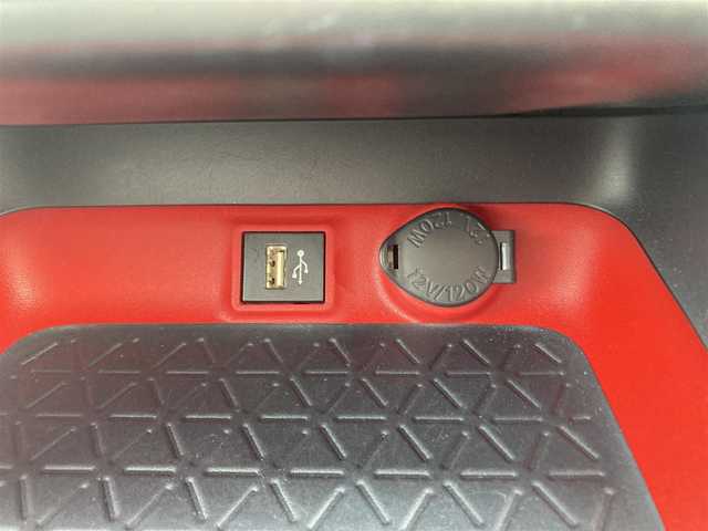 トヨタ ＲＡＶ４ HV アドベンチャー オフロードPKGⅡ 滋賀県 2023(令5)年 3.2万km アティチュードブラックマイカ ワンオーナー/10.5型ディスプレイオーディオ/・Bluetooth/フルセグ/アラウンドビューモニター/革巻きステアリング/ステアリングリモコン/ステアリングヒーター/ETC2.0/デジタルインナーミラー/レーダークルーズコントロール/前席シートヒーター/前席シートベンチレーション/運転席パワーシート/オートリトラミラー/LEDオートライト/フォグライト/オートハイビーム/トヨタセーフティセンス/・レーントレーシングアシスト/・ブラインドスポットモニター/・プリクラッシュセーフティ/・クリアランスソナー/・パーキングサポートブレーキ/・ロードサインアシスト/スマートキー