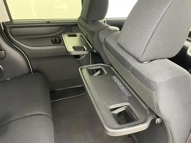 ホンダ Ｎ ＢＯＸ カスタム SSパッケージ 岡山県 2016(平28)年 6.6万km プレミアムホワイトパールⅡ 純正ナビ　/(CD/DVD/USB/SD/Bluetooth)/両側電動スライド　/ビルトインＥＴＣ　/前席シートヒーター　/ＬＥＤヘッドライト　/バックカメラ/プッシュスタート　/スマートキー　/アイドリングストップ/ISOFIX/後席サンシェード/ステアリングスイッチ/チルトステアリング/シートリフター/シートバックテーブル/ウィンカーミラー/ドアバイザー