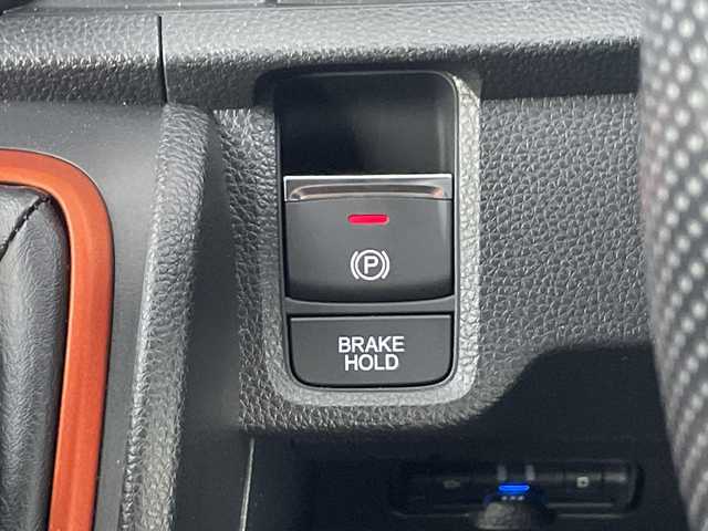 ホンダ Ｎ ＯＮＥ RS 埼玉県 2021(令3)年 5.4万km プラチナホワイトパール 純正ナビ　/（TV/CD/DVD/BT）/６速ＭＴ　/コーナーセンサー　/クルーズコントロール　/レーンキープアシスト　/バックカメラ　/前席シートヒーター　/前後ドライブレコーダー　/オートパーキングブレーキ　/プッシュスタート　/スマートキー/革巻きハンドル/純正フロアマット/純正ラバーマット/ドアバイザー/フォグランプ/ウインカーミラー