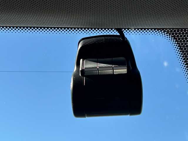 メルセデス・ベンツ Ｃ１８０ ステーションワゴン 千葉県 2013(平25)年 7.9万km オブシディアンブラック １オーナー　ナビ　バックカメラ　ＥＴＣ　クルコン　ハーフレザー　メモリーパワーシート　ＣＤ　ＴＶ　１７インチＡＷ　ルーフレール　キセノンライト　オートライト　前後コーナーセンサー　ターボ車