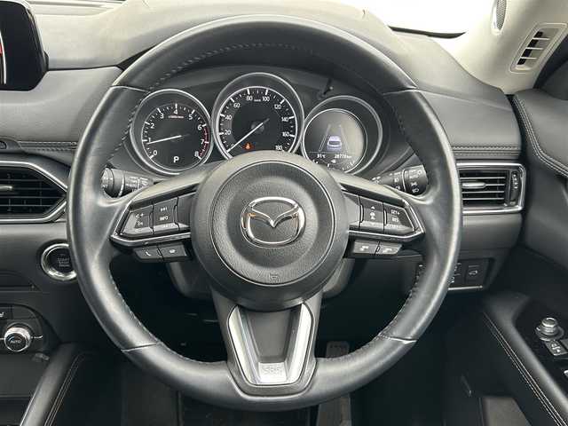 マツダ ＣＸ－５ 25T Lパッケージ 新潟県 2018(平30)年 2.9万km スノーフレイクホワイトパールマイカ 4WD/BOSE/衝突軽減/全方位カメラ/純正ナビ/(AM/FM/CD/DVD/BT/フルセグ)/ETC/レーダークルーズコントロール/パワーバックドア/前後ドライブレコーダー/レザーシート/シートヒーター/パワーシート/革巻きステアリング/ステアリングスイッチ/ハンドルヒーター/MTモード付きAT/アイドリングストップ/前後コーナーセンサー/AUTOライト/LEDヘッドライト/フォグランプ/横滑り防止/プッシュスタート/スマートキー