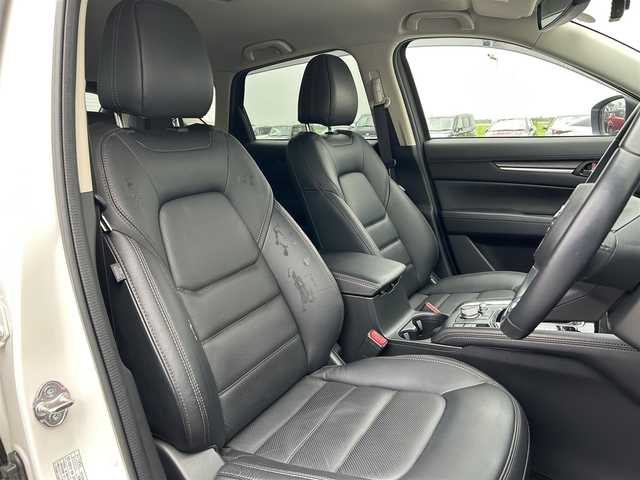 マツダ ＣＸ－５ 25T Lパッケージ 新潟県 2018(平30)年 2.9万km スノーフレイクホワイトパールマイカ 4WD/BOSE/衝突軽減/全方位カメラ/純正ナビ/(AM/FM/CD/DVD/BT/フルセグ)/ETC/レーダークルーズコントロール/パワーバックドア/前後ドライブレコーダー/レザーシート/シートヒーター/パワーシート/革巻きステアリング/ステアリングスイッチ/ハンドルヒーター/MTモード付きAT/アイドリングストップ/前後コーナーセンサー/AUTOライト/LEDヘッドライト/フォグランプ/横滑り防止/プッシュスタート/スマートキー