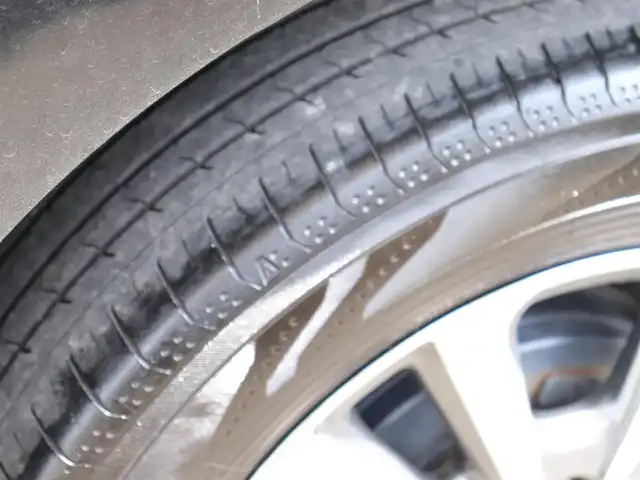 トヨタ エスクァイア Gi 神奈川県 2019(令1)年 4.6万km ブラック ワンオーナー /SDナビゲーションシステム/パノラミックライブサウンドシステム/フルセグテレビ/バックカメラ/ドラレコ前後/フリップダウンモニター/アイドリングストップ/クルーズコントロール/プッシュスタート/両側パワースライドドア/ナノイー付左右独立温度調整オートエアコン/ETC /快適温熱シート(運転席/助手席)/保証書/取説