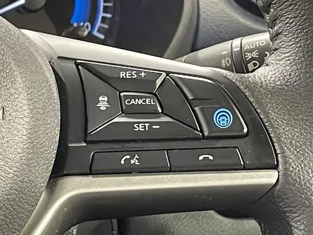 日産 デイズ HWS X プロパイロットED 愛知県 2020(令2)年 2.2万km スパークリングレッドM 純正９インチナビ　/（Bluetooth/フルセグTV/SD/CD・DVD再生/FM/AM)/アラウンドビューモニター　/プロパイロット　/衝突軽減ブレーキ　/ビルトインＥＴＣ　/ＬＥＤヘッドライト　/LEDフォグランプ/ドライブレコーダー　/ソナー　/車線逸脱警報　/先行車発進お知らせ/プッシュスタート　/オートブレーキホールド機能/純正フロアマット