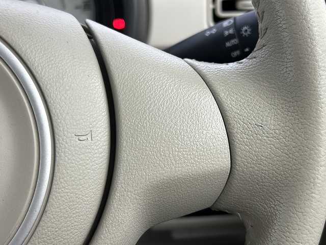 スズキ ラパン X 大阪府 2016(平28)年 5.8万km フォーンベージュM 純正メモリナビ/・フルセグTV/・Bluetooth/・CD/DVD/・AppleCarPlay/全方位カメラ/デュアルカメラブレーキサポート/運転席シートヒーター/純正14インチアルミホイール/キセノンヘッドライト/オートエアコン/スマートキー/プッシュスタート