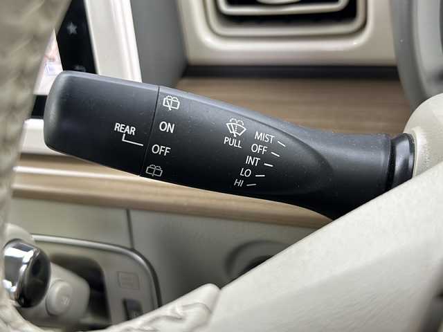 スズキ ラパン X 大阪府 2016(平28)年 5.8万km フォーンベージュM 純正メモリナビ/・フルセグTV/・Bluetooth/・CD/DVD/・AppleCarPlay/全方位カメラ/デュアルカメラブレーキサポート/運転席シートヒーター/純正14インチアルミホイール/キセノンヘッドライト/オートエアコン/スマートキー/プッシュスタート