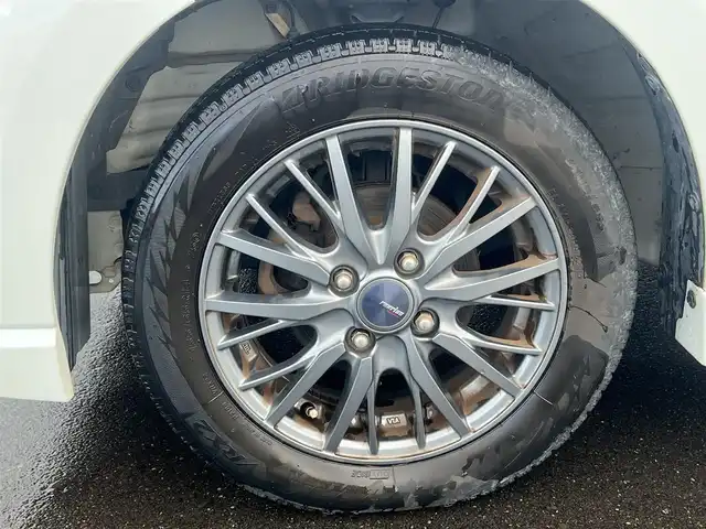 スズキ スペーシア カスタム XS ターボ 秋田県 2017(平29)年 6.9万km クリスタルホワイトP ターボ/両側パワースライドドア/衝突軽減システム/純正メモリナビ（DVD/CD/BT）/フルセグ（走行中視聴可能）/バックカメラ/社外１４インチアルミ（冬タイヤ装着）/スマートキー/アイドリングストップ/プッシュスタート/クルーズコントロール追従走行なし/レーンキープアシスト/パドルシフト/ステアリングスイッチ/ドライブレコーダー/運転席シートヒーター/ビルトインETC/純正フロアマット/純正ドアバイザー/オートライト/オートエアコン/パワーステアリング/パワーウィンドウ/横滑り防止/盗難防止装置/寒冷地仕様/電動格納ウィンカーミラー/保証書/取扱説明書/記録簿