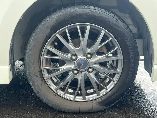 スズキ スペーシア カスタム XS ターボ 秋田県 2017(平29)年 6.9万km クリスタルホワイトP ターボ/両側パワースライドドア/衝突軽減システム/純正メモリナビ（DVD/CD/BT）/フルセグ（走行中視聴可能）/バックカメラ/社外１４インチアルミ（冬タイヤ装着）/スマートキー/アイドリングストップ/プッシュスタート/クルーズコントロール追従走行なし/レーンキープアシスト/パドルシフト/ステアリングスイッチ/ドライブレコーダー/運転席シートヒーター/ビルトインETC/純正フロアマット/純正ドアバイザー/オートライト/オートエアコン/パワーステアリング/パワーウィンドウ/横滑り防止/盗難防止装置/寒冷地仕様/電動格納ウィンカーミラー/保証書/取扱説明書/記録簿