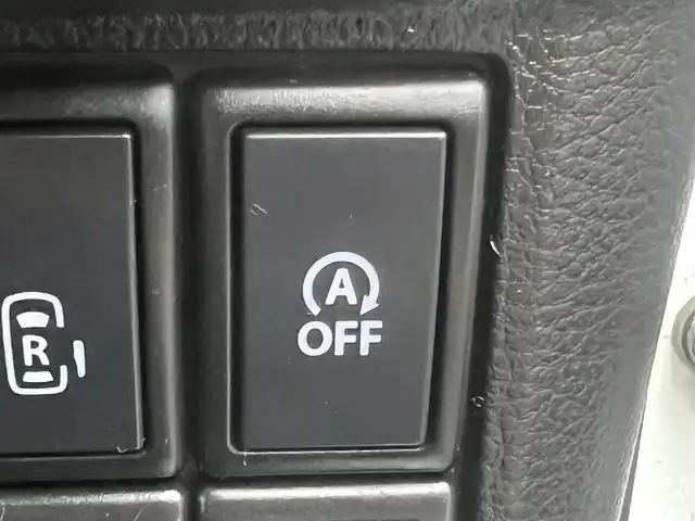 スズキ スペーシア カスタム XS ターボ 秋田県 2017(平29)年 6.9万km クリスタルホワイトP ターボ/両側パワースライドドア/衝突軽減システム/純正メモリナビ（DVD/CD/BT）/フルセグ（走行中視聴可能）/バックカメラ/社外１４インチアルミ（冬タイヤ装着）/スマートキー/アイドリングストップ/プッシュスタート/クルーズコントロール追従走行なし/レーンキープアシスト/パドルシフト/ステアリングスイッチ/ドライブレコーダー/運転席シートヒーター/ビルトインETC/純正フロアマット/純正ドアバイザー/オートライト/オートエアコン/パワーステアリング/パワーウィンドウ/横滑り防止/盗難防止装置/寒冷地仕様/電動格納ウィンカーミラー/保証書/取扱説明書/記録簿