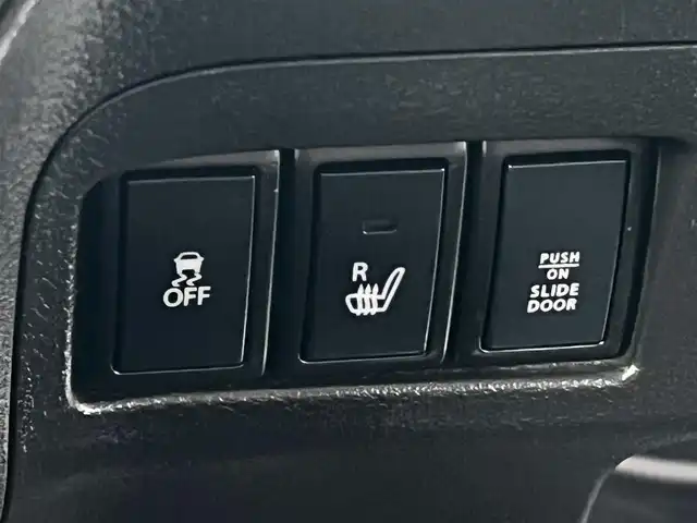 スズキ スペーシア カスタム XS ターボ 秋田県 2017(平29)年 6.9万km クリスタルホワイトP ターボ/両側パワースライドドア/衝突軽減システム/純正メモリナビ（DVD/CD/BT）/フルセグ（走行中視聴可能）/バックカメラ/社外１４インチアルミ（冬タイヤ装着）/スマートキー/アイドリングストップ/プッシュスタート/クルーズコントロール追従走行なし/レーンキープアシスト/パドルシフト/ステアリングスイッチ/ドライブレコーダー/運転席シートヒーター/ビルトインETC/純正フロアマット/純正ドアバイザー/オートライト/オートエアコン/パワーステアリング/パワーウィンドウ/横滑り防止/盗難防止装置/寒冷地仕様/電動格納ウィンカーミラー/保証書/取扱説明書/記録簿