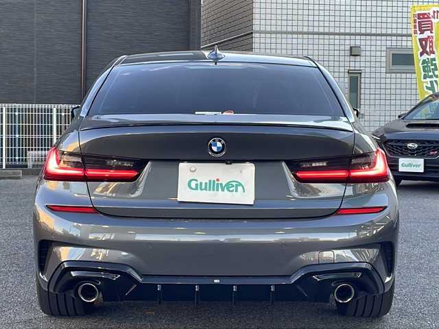 ＢＭＷ ３１８ｉ Mスポーツ 愛知県 2021(令3)年 4.8万km ミネラルグレー /禁煙車//純正メーカーナビ//ミラーリング機能有//バックカメラ//全周囲カメラ//コーナーセンサー//ハーフレザーシート//前席パワーシート//運転席シートメモリ機能//シートヒーター//社外エアロ（マクストンデザイン）//前後フォグランプ//アダプティブクルーズコントロール//オートエアコン//オートライト//オートハイビーム//保証書//取扱説明書//スペアキー