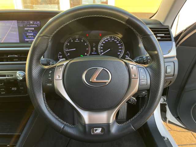 レクサス ＧＳ 350 宮崎県 2012(平24)年 7.5万km ホワイトパールクリスタルシャイン ローダウン/社外20インチアルミ/フェイスチェンジ/メーカー純正ナビ/純正フロアマット/クルーズコントロール/パワーシート(D/N席)/バックカメラ/ETC/パドルシフト/メモリーシート