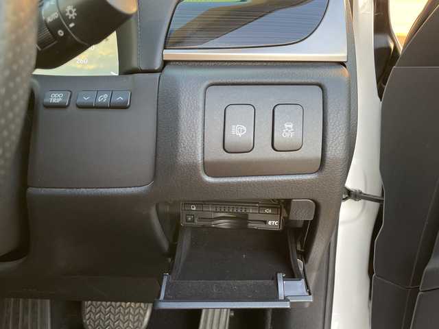 レクサス ＧＳ 350 宮崎県 2012(平24)年 7.5万km ホワイトパールクリスタルシャイン ローダウン/社外20インチアルミ/フェイスチェンジ/メーカー純正ナビ/純正フロアマット/クルーズコントロール/パワーシート(D/N席)/バックカメラ/ETC/パドルシフト/メモリーシート