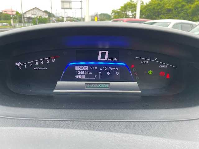 ホンダ フリード スパイク ハイブリット ジャストセレクション 神奈川県 2012(平24)年 12.5万km プレミアムブラキッシュパール 純正メモリナビ/VXM-122VEi/（BT/CD/DVD/FM/AM/TV）/ウィンカーミラー/バックカメラ/ドアバイザー/片側パワースライドドア/ETC/スペアキー/クルーズコントロール/キセノンヘッドライト