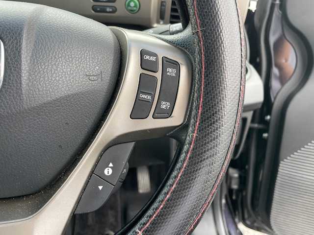 ホンダ フリード スパイク ハイブリット ジャストセレクション 神奈川県 2012(平24)年 12.5万km プレミアムブラキッシュパール 純正メモリナビ/VXM-122VEi/（BT/CD/DVD/FM/AM/TV）/ウィンカーミラー/バックカメラ/ドアバイザー/片側パワースライドドア/ETC/スペアキー/クルーズコントロール/キセノンヘッドライト