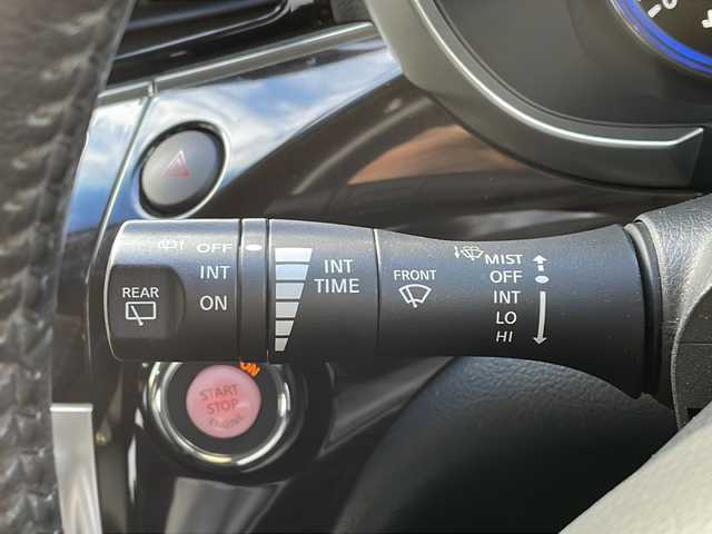 日産 エルグランド 250HWS S アーバンクロム 新潟県 2018(平30)年 13.7万km メタルグレー 純正ナビ/（DTV/DVD/Bluetooth）/バックカメラ/クルーズコントロール/レーダー/ETC/両側パワースライドドア/ロールアップサンシェード/ハーフレザーシート/オットマン/シガソケ/フロアマット/LEDヘッドライト/フォグランプ/ウィンカーミラー/電格ミラー/ドアバイザー/スペアキー