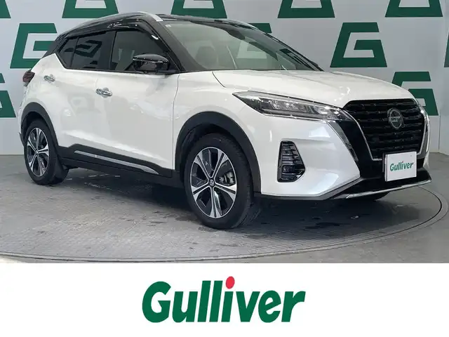 日産 キックス X 鹿児島県 2021(令3)年 2.6万km ブリリアントホワイトパール/ピュアブラック 2トーン 禁煙車/純正ナビ/プロパイロット/・アラウンドビューモニター/・インテリジェントエマージェンシーブレーキ/・車線逸脱防止支援システム/・ふらつき警報/・車線逸脱警報/・踏み間違い衝突防止アシスト/・ヒルスタートアシスト/アイドリングストップ/純正フロアマット/ドアバイザー/デジタルインナーミラー/オートホールド/電動格納ミラー/ETC