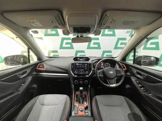 スバル フォレスター X－ブレイク 鹿児島県 2018(平30)年 5.2万km クリスタルブラックシリカ 禁煙車/純正SDナビ/　（Bluetooth/フルセグTV/CD/DVD）/バックモニター/サイドビューモニター/アイサイトVer3/・プリクラッシュブレーキ・/・レーンキープアシスト/・レーダークルーズコントロール/・誤発進抑制機能/電動パーキングブレーキ/オートブレーキホールド/ビルトインETC/全席シートヒーター/ステアリングヒーター/LEDヘッドライト