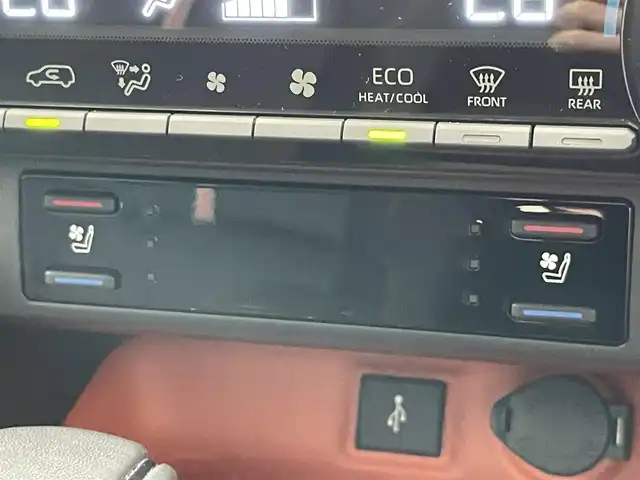 トヨタ ＲＡＶ４ ハイブリッド アドベンチャー 愛知県 2022(令4)年 2.6万km グレーメタリック 純正９型ディスプレイナビ　フルセグＴＶ　全方位カメラ　電動リアゲート　セーフティセンス　衝突軽減　追従クルコン　ＬＥＤオートライト　コーナーセンサー　黒革　シートヒーター　エアシート　ルーフレール　前後ドラレコ　ETC2.0　オートハイビーム　プッシュスタート　禁煙車