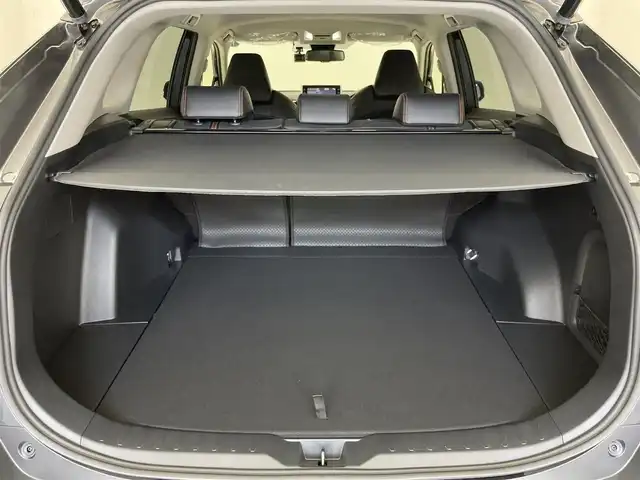 トヨタ ＲＡＶ４ ハイブリッド アドベンチャー 愛知県 2022(令4)年 2.6万km グレーメタリック 純正９型ディスプレイナビ　フルセグＴＶ　全方位カメラ　電動リアゲート　セーフティセンス　衝突軽減　追従クルコン　ＬＥＤオートライト　コーナーセンサー　黒革　シートヒーター　エアシート　ルーフレール　前後ドラレコ　ETC2.0　オートハイビーム　プッシュスタート　禁煙車