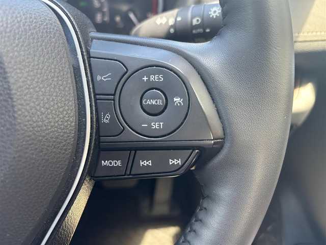トヨタ ＲＡＶ４ G 愛知県 2022(令4)年 4.6万km アティチュードブラックマイカ ワンオーナー/純正ディスプレイオーディオ/ナビキット/AMFM/USB/Bluetooth/フルセグTV/全方位カメラ/ビルトインETC/前後ドライブレコーダー/プッシュスタート/パワーシート/エアシート/シートヒーター/メモリシート/MT付きAT/トヨタセーフティセンス/・ACC/・LTA/・PCS/・BSM/・クリアランスソナー/LEDヘッドライト/オートハイビーム/パワーバックドア/ステアリングヒーター/純正18インチAW/純正フロアマット/保証書/取扱説明書/スペアキー