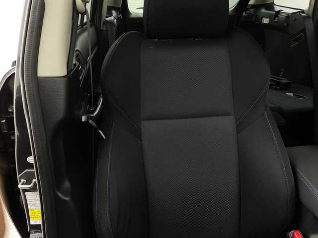 スバル レヴォーグ 1．6GT－S アイサイト 新潟県 2017(平29)年 5.5万km ダークグレーメタリック 4WD/アイサイト/純正ナビ/　　フルセグ/CD/DVD/SD/BT/バックカメラ/サイドカメラ/パワーバックドア/レーダークルーズコントロール/LEDオートライト/パワーシート/シートヒーター/純正アルミホイール/HKSマフラー/ステアリングスイッチ/パドルシフト/BSM/デジタルインナーミラー/スマートキー/ETC