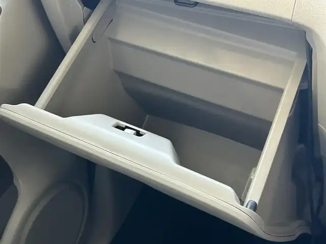 ホンダ Ｎ ＢＯＸ G Lパッケージ 兵庫県 2015(平27)年 5.3万km イノセントブルーメタリック 純正ディーラーナビ/（CD/DVD/BT/フルセグTV）/バックカメラ/両側パワースライドドア/あんしんパッケージ/シティブレーキアクティブシステム/ETC/HIDヘッドライト/AUTOライト/スマートキー/スペアキー