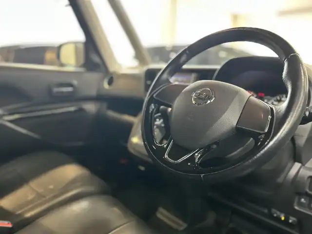 日産 デイズ ルークス HWS X Vセレクション 宮崎県 2016(平28)年 9.2万km ブラック /ナビ(MS110-W)//TV/CD/DVD//ETC//両側パワースライドドア//アラウンドビューモニター//バックカメラ//純正フロアマット//純正アルミホイール//ドアバイザー//取説/保証書//スペアキー×１