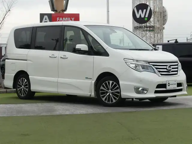 日産 セレナ