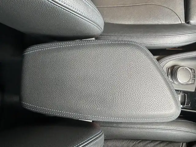 ＢＭＷ Ｘ１ xDrive 18d Mスポーツ 高知県 2018(平30)年 4.6万km アルピンホワイトⅢ 登録時走行距離　45611km/純正HDDナビ/バックカメラ/アドバンスドアクティブセーフティパッケージ/　アクティブクルーズコントロール/　ヘッドアップディスプレイ/ハイラインパッケージ/　パーフォレーション/　パワーシート/　シートヒーター/コンフォートパッケージ/　パワーバックドア/　リアシートスライディング/バックレストリリース機能/インテリジェントセーフティ/クリアランスソナー/ETC/オートワイパー/オートライト/純正LEDライト/フォグランプ/スマートキー/プッシュスタート/純正オプションアルミホイール 19インチ/ドアバイザー/ウインカーミラー/純正フロアマット/新車時整備手帳（保証書）/取扱説明書