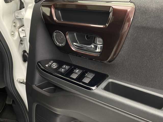 ホンダ Ｎ ＢＯＸ カスタム L ターボ 宮崎県 2021(令3)年 6.4万km プラチナホワイトパール 禁煙車/ホンダセンシング/社外9型ナビTV/（ケンウッド/MDV-M906HDL/CD/DVD/Bluetooth/フルセグTV)/社外バックカメラ/純正LEDオートライト/純正LEDフォグ/純正15インチアルミ/純正エアロ/純正ルーフエンドスポイラー/純正フロアマット/両側電動スライドドア/アダプティブクルーズコントロール/レーンディパーチャーアラート/クリアランスソナー/ウインカードアミラー/パドルシフト/レザーシート/前席シートヒーター/オートエアコン（プラズマクラスター）/本革巻ハンドル/スマートキー/プッシュエンジンスタート/新車時保証書/取扱い説明書