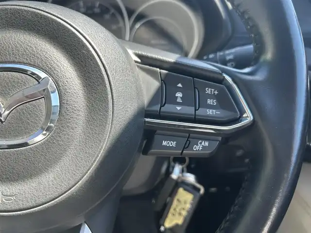 マツダ ＣＸ－５ XD Lパッケージ 鳥取県 2017(平29)年 4.1万km マシーングレープレミアムM サンルーフ /ホワイトレザーシート/・前席シートヒーター/・前席パワーシート/・D席メモリーシート/メーカーナビ/・フルセグ /・Bluetooth/・CD /DVD/バックカメラ/BOSEサウンドシステム/スマートキー /プッシュスタート/ETC/パワーバックドア/純正19AW/ハンドルヒーター/LEDヘッドライト /LEDフォグ/オートライト/W＆サイドエアバック /カーテンエアバック/衝突軽減ブレーキ