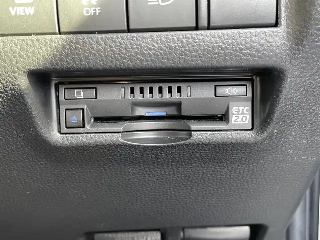 トヨタ ハリアー Z 滋賀県 2021(令3)年 3.9万km ホワイトパールクリスタルシャイン 純正12.3インチナビ/【Bluetooth/フルセグTV/USB】/JBLサウンドシステム/ハーフレザーシート/全方位カメラ/F/S/Rモデリスタエアロ/レーダークルーズコントロール/ブラインドスポットモニター/レーンディパーチャーアラート/クリアランスソナー/前後ドライブレコーダー/LEDヘッドライト/オートマチックハイビーム/デジタルインナーミラー/ヘッドアップディスプレイ/パワーバックドア/ビルトインETC2.0/プッシュスタート/スマートキー/ステアリングリモコン